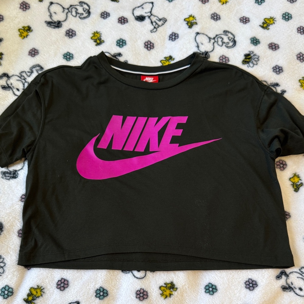 Nike Black Tee with Vibrant Pink Logo
